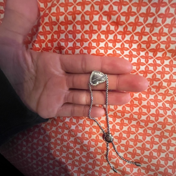 Michael Kors- Logo Silver-Tone Slider Bracelet - Picture 5 of 5